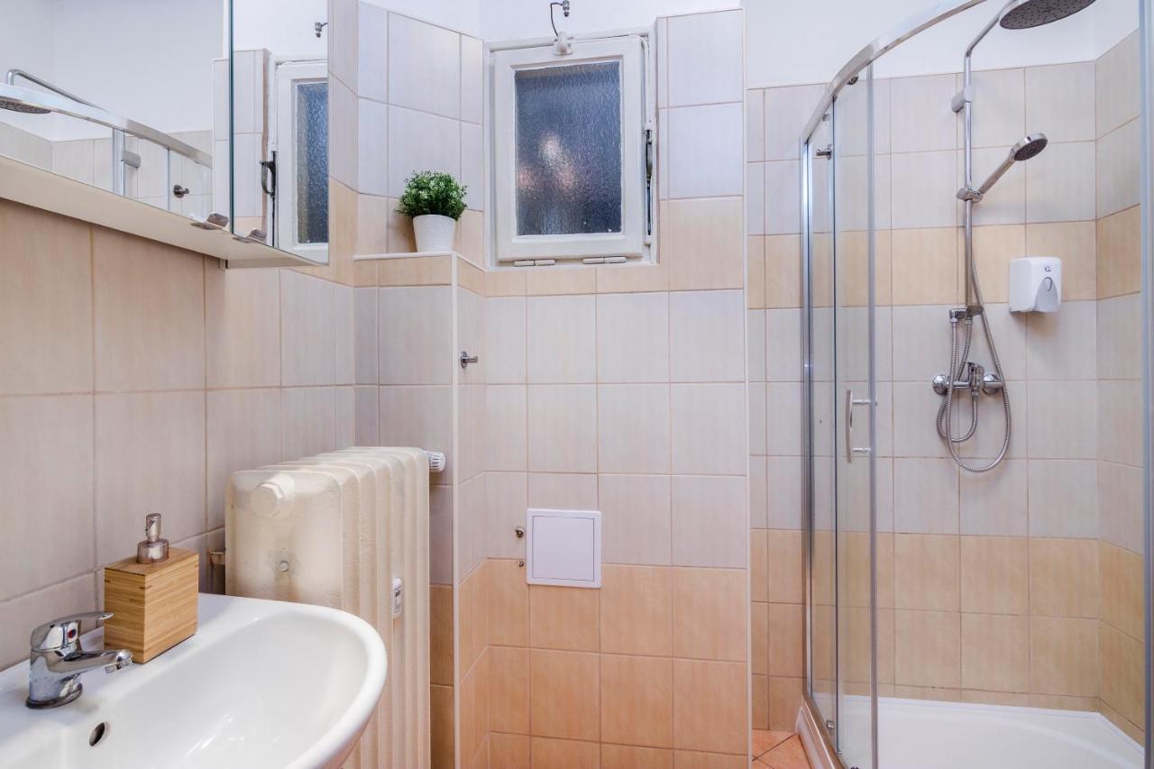 Apt In Prague Charles Bridge 1Km By Michal&Friends エクステリア 写真