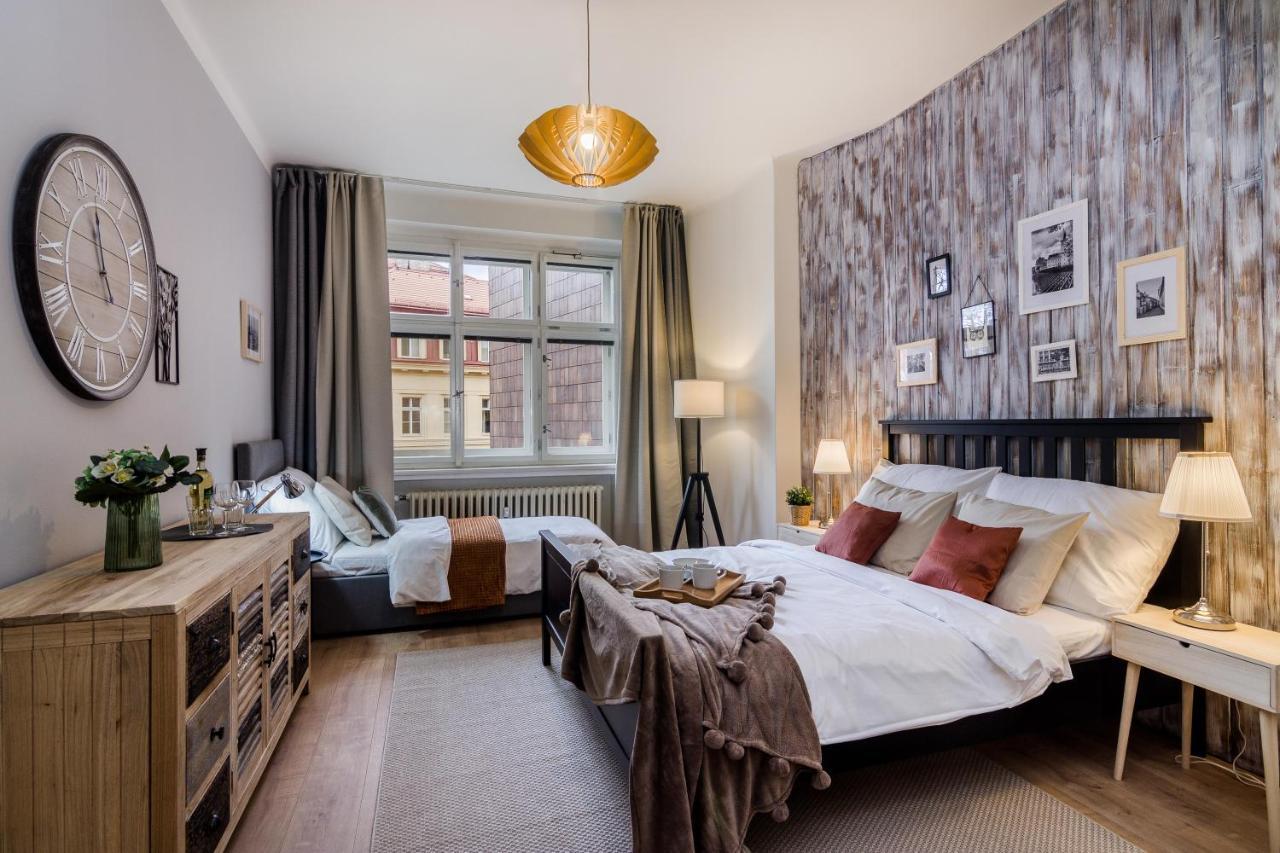 Apt In Prague Charles Bridge 1Km By Michal&Friends エクステリア 写真